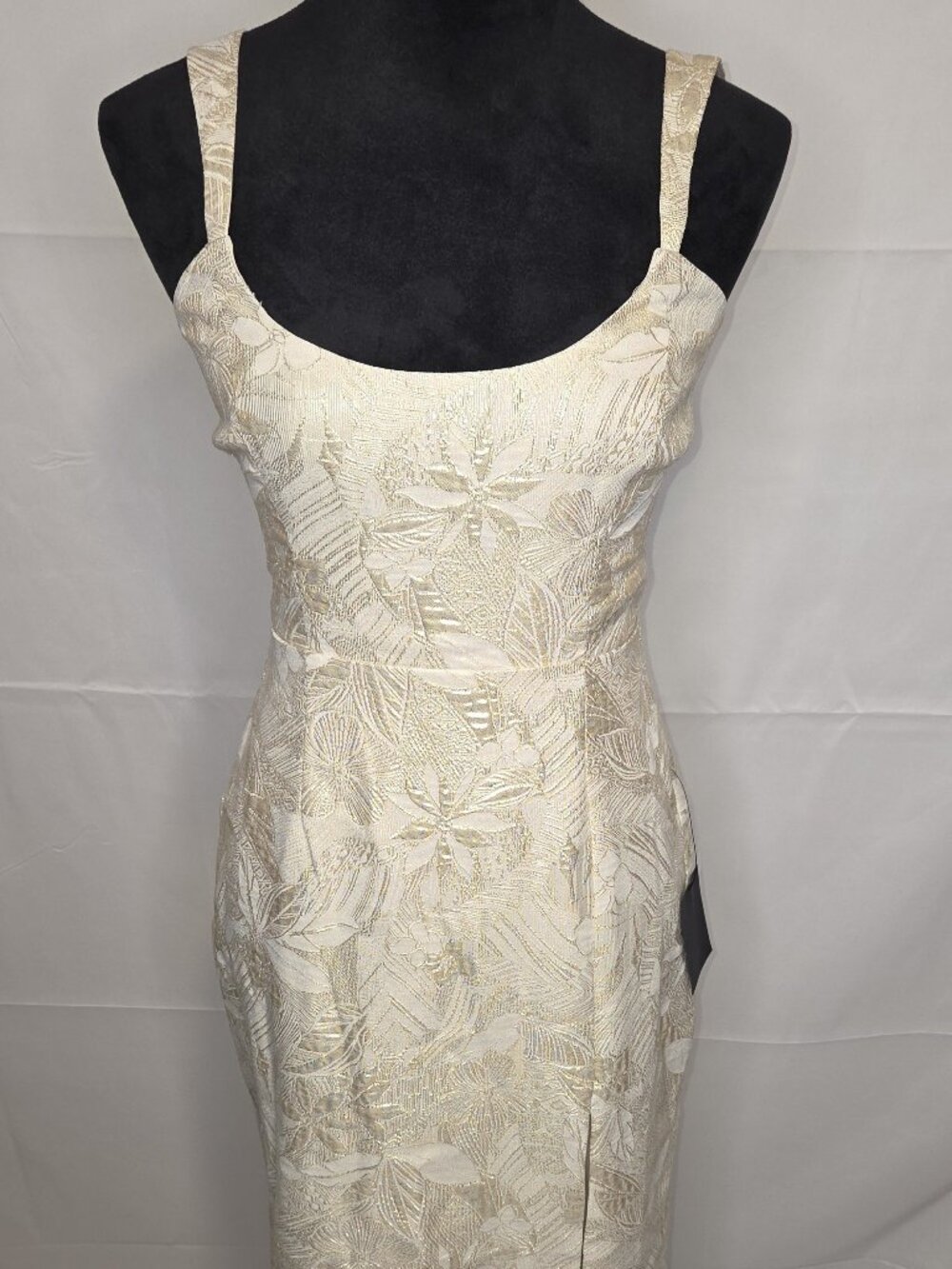 Lulus Women's Dress Cream And Gold Polyester Size S